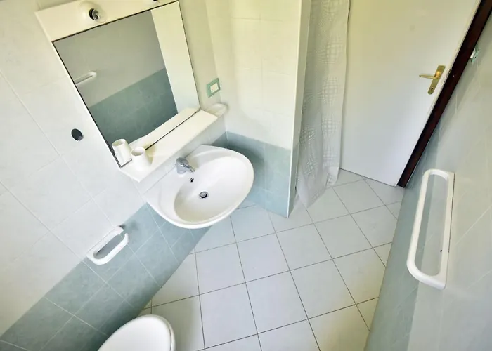 Cerrano-2 By Interhome Apartamento