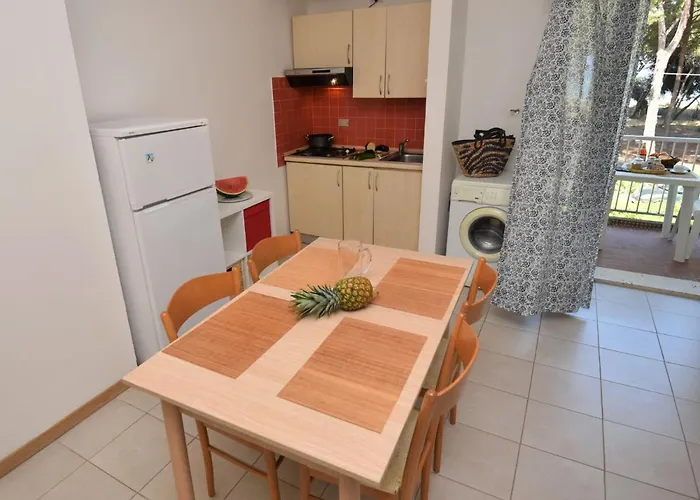 Apartamento Cerrano-2 By Interhome *