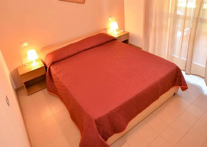 Apartamento Cerrano-2 By Interhome